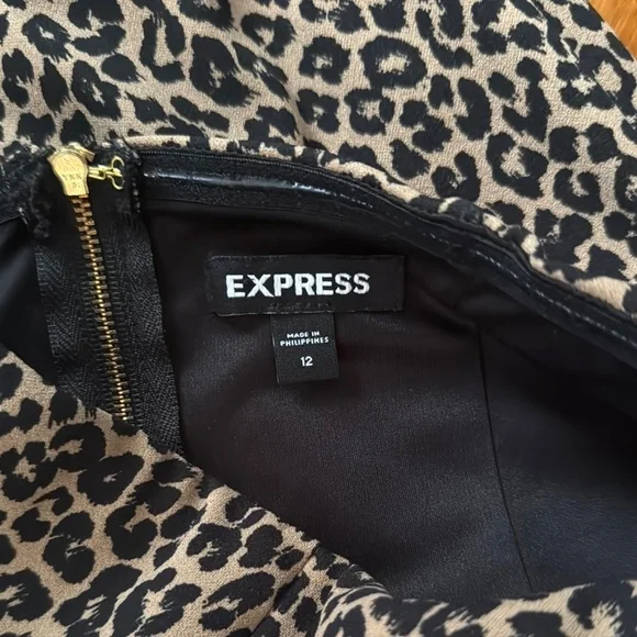 Express Leopard Print Jumpsuit, women’s size 12 - Picture 4 of 4